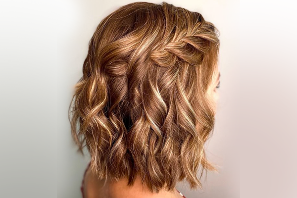 25 of the Chicest Short Haircuts That Embrace Curls and Waves